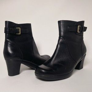 Clarks Womens Size 6.5 M Black Leather Ankle Zip  Dream Harmony Boots 37605